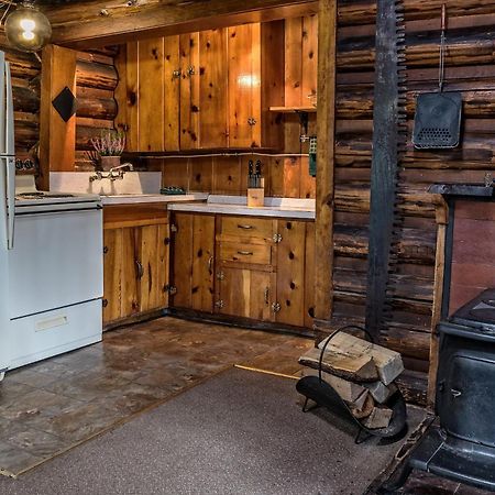Shelter Cove Resort & Marina Odell Lake Екстер'єр фото